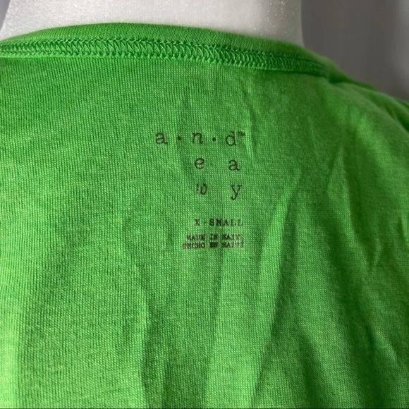 A New Day Tank Top Bright Green XS New with Tags - Picture 5 of 5